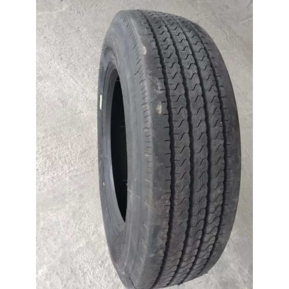 Грузовая шина 255/70 R22,5 Long March LM-120 16PR в Красногорском