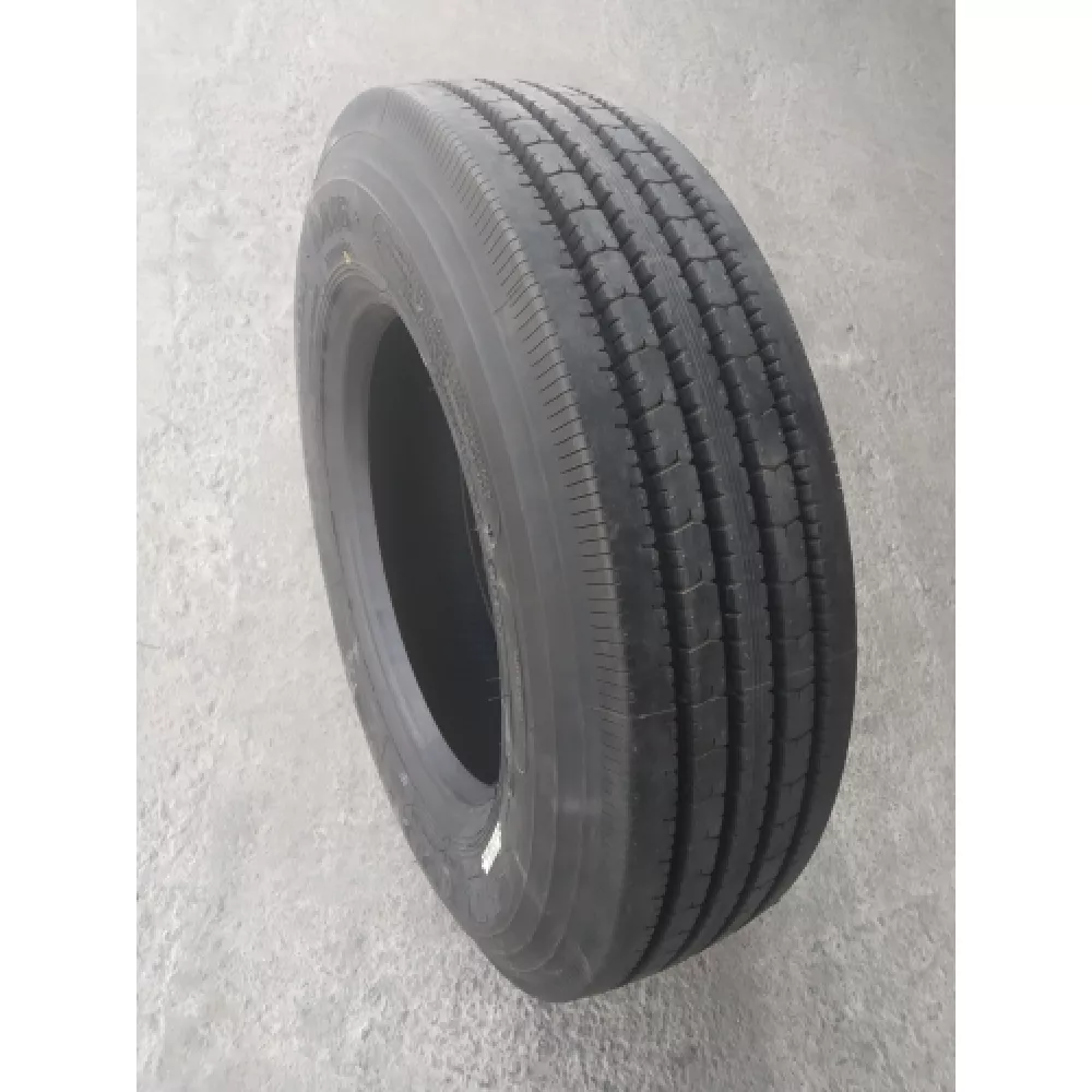 Грузовая шина 215/75 R17,5 Long March LM-216 16PR в Красногорском