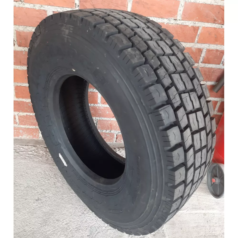 Грузовая шина 305/70 R19,5 Long March LM-329 18PR в Красногорском